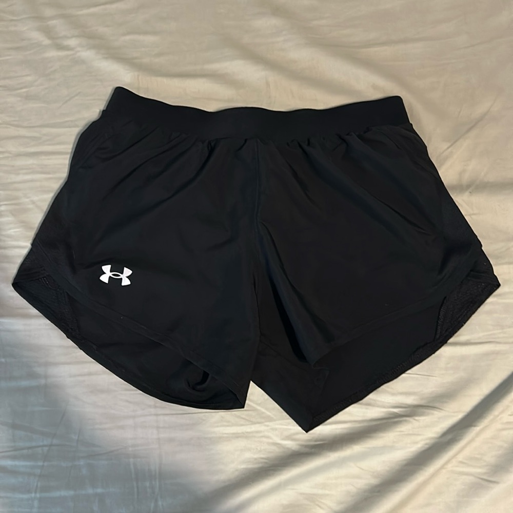 Women’s black under armour shorts